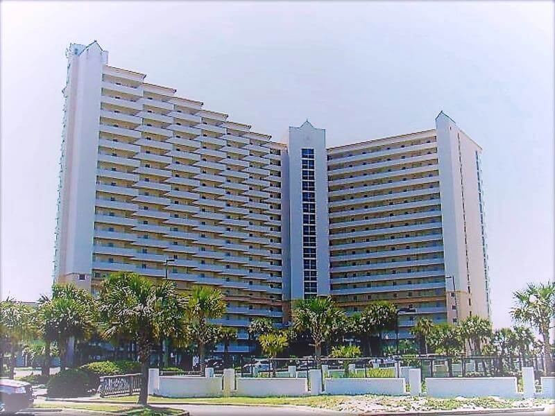 Pelican Beach Resort Rentals